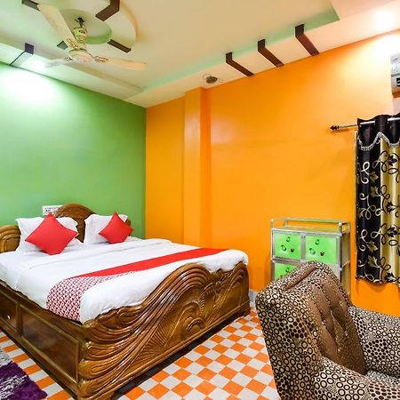 OYO 44160 Hotel Sahana Jangipur Bagian luar foto
