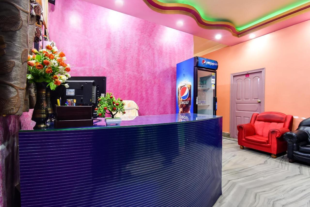 OYO 44160 Hotel Sahana Jangipur Bagian luar foto