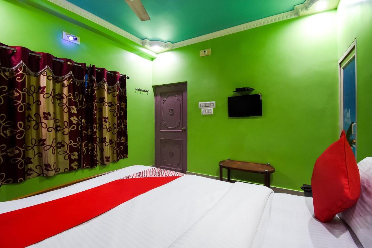 OYO 44160 Hotel Sahana Jangipur Bagian luar foto