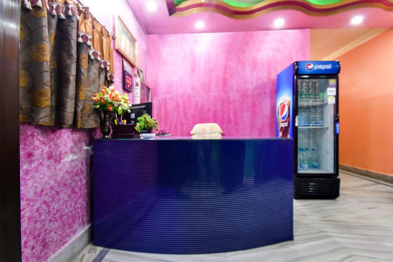 OYO 44160 Hotel Sahana Jangipur Bagian luar foto