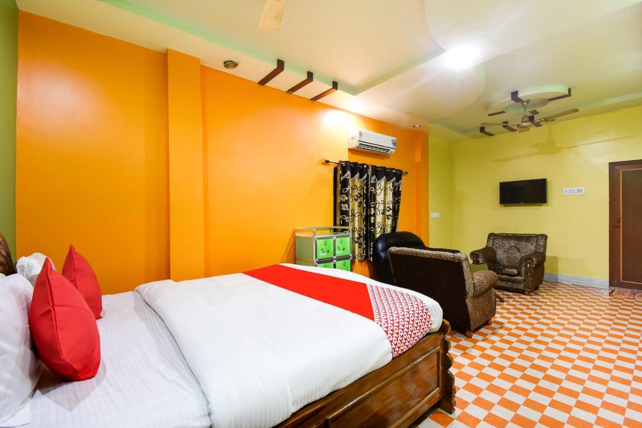 OYO 44160 Hotel Sahana Jangipur Bagian luar foto